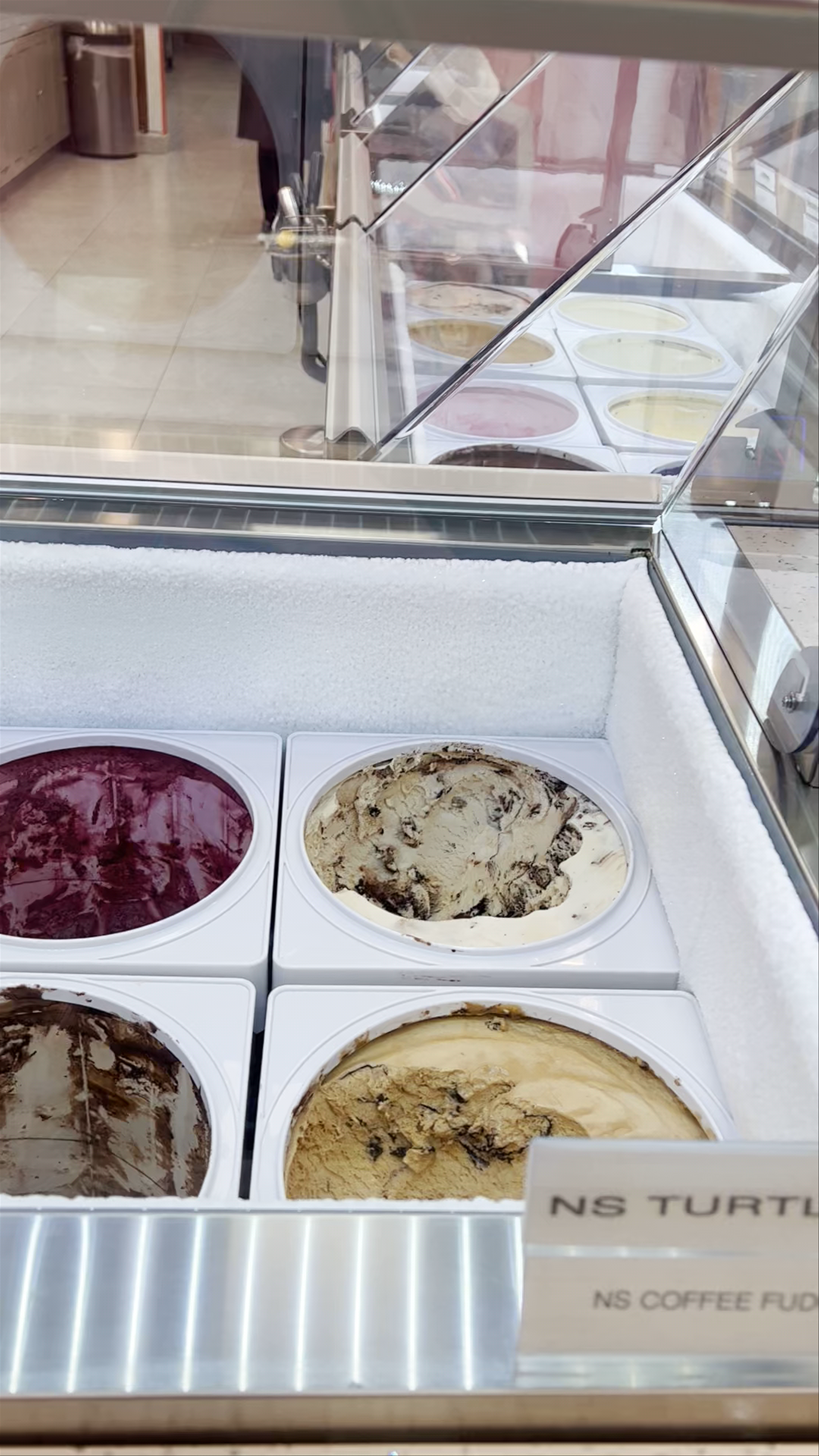 Brendy's Yogurt & Ice Cream: Artisanal Frozen Delights in Boca Raton