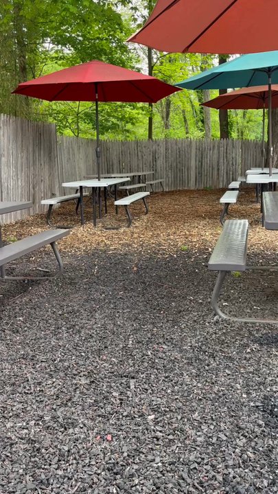 King Kone - Outside seating area - Ice Cream & Frozen Yogurt Near Me - Katonah, New York
