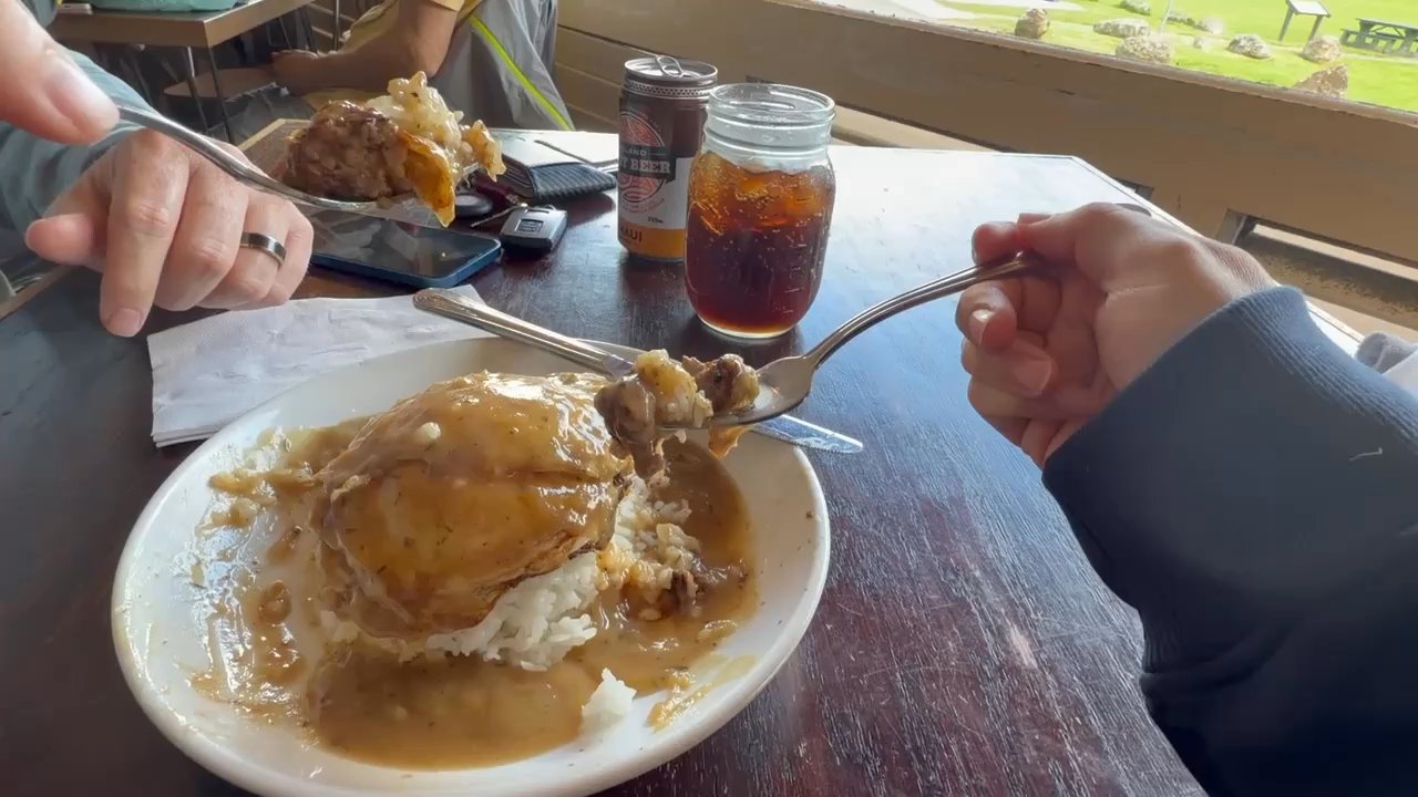 Kokee Lodge - Cocktail Bars Near Me - Waimea, Hawaii