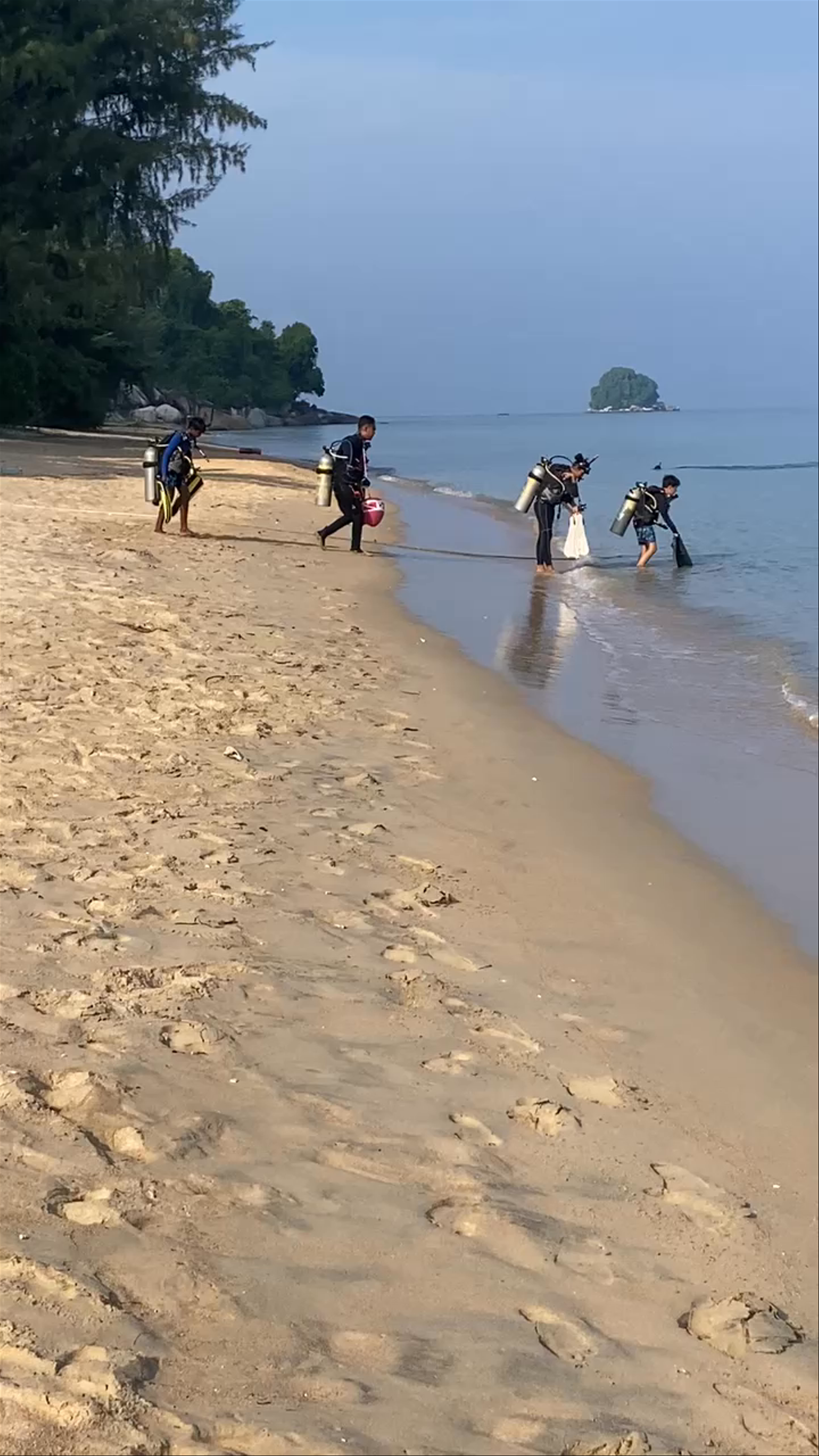 Tioman Reef Divers