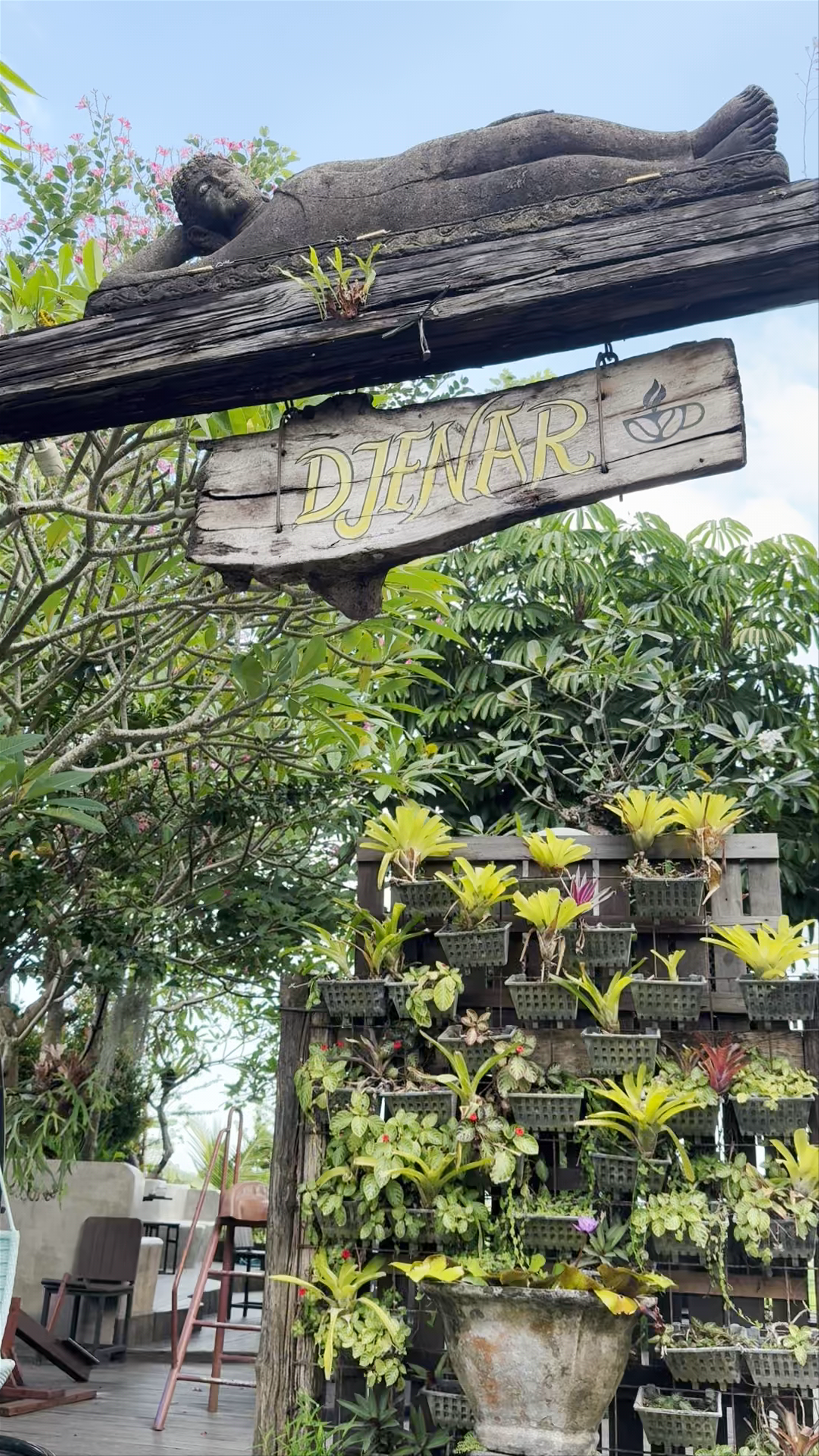 RingDjinar Coffee & Resto