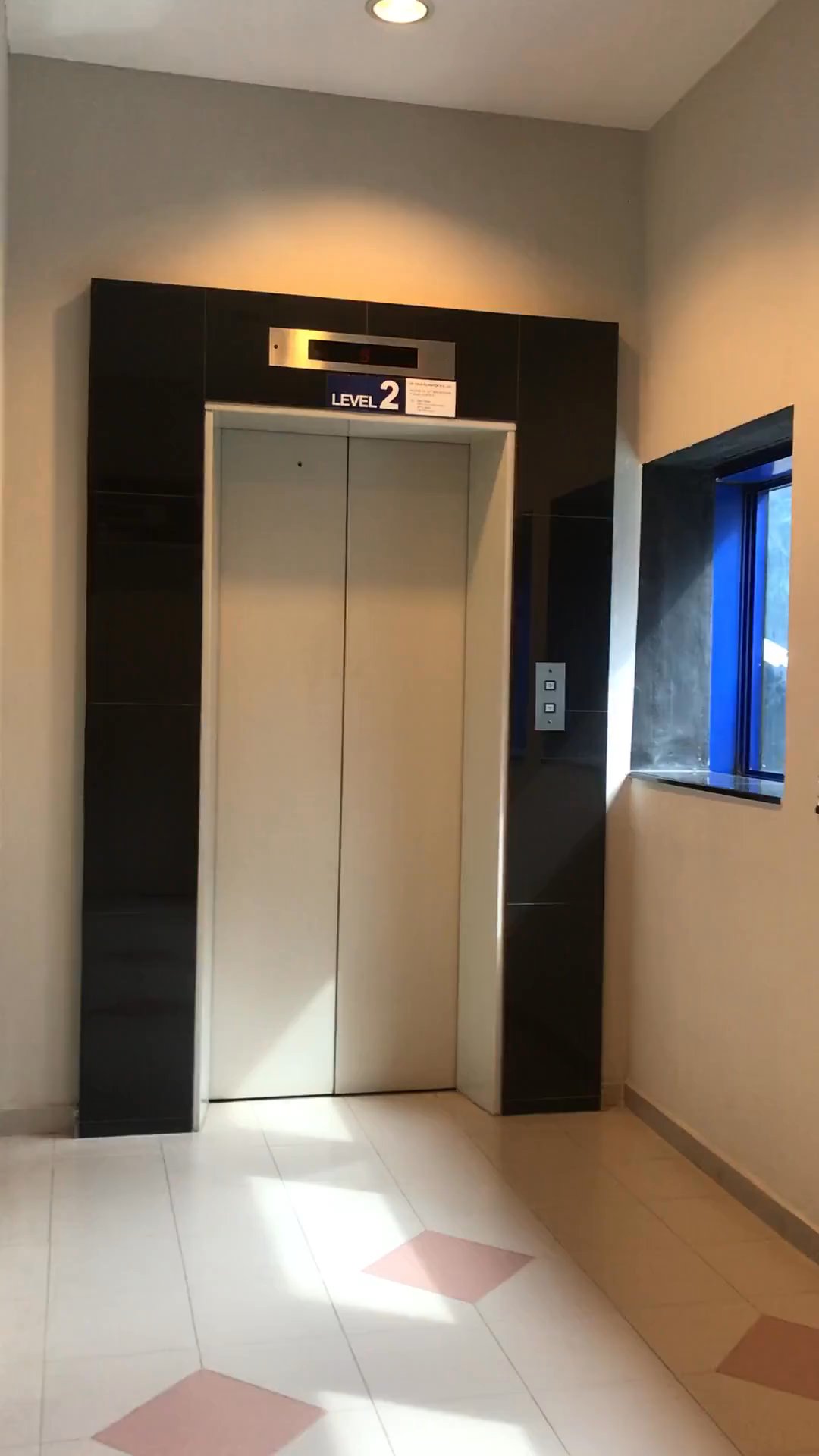 Office for Rent in  Crystal Time Building - Image 12