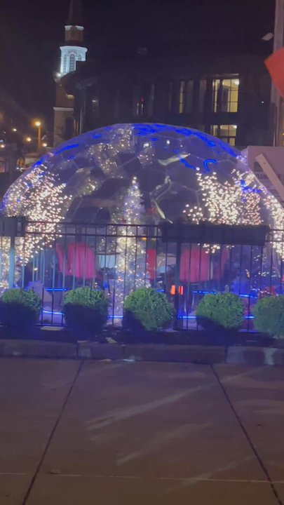 Casa Di Canzonetta - Done seating outside you can't rent for the evening to eat in. - Italian Near Me - Youngstown, Ohio