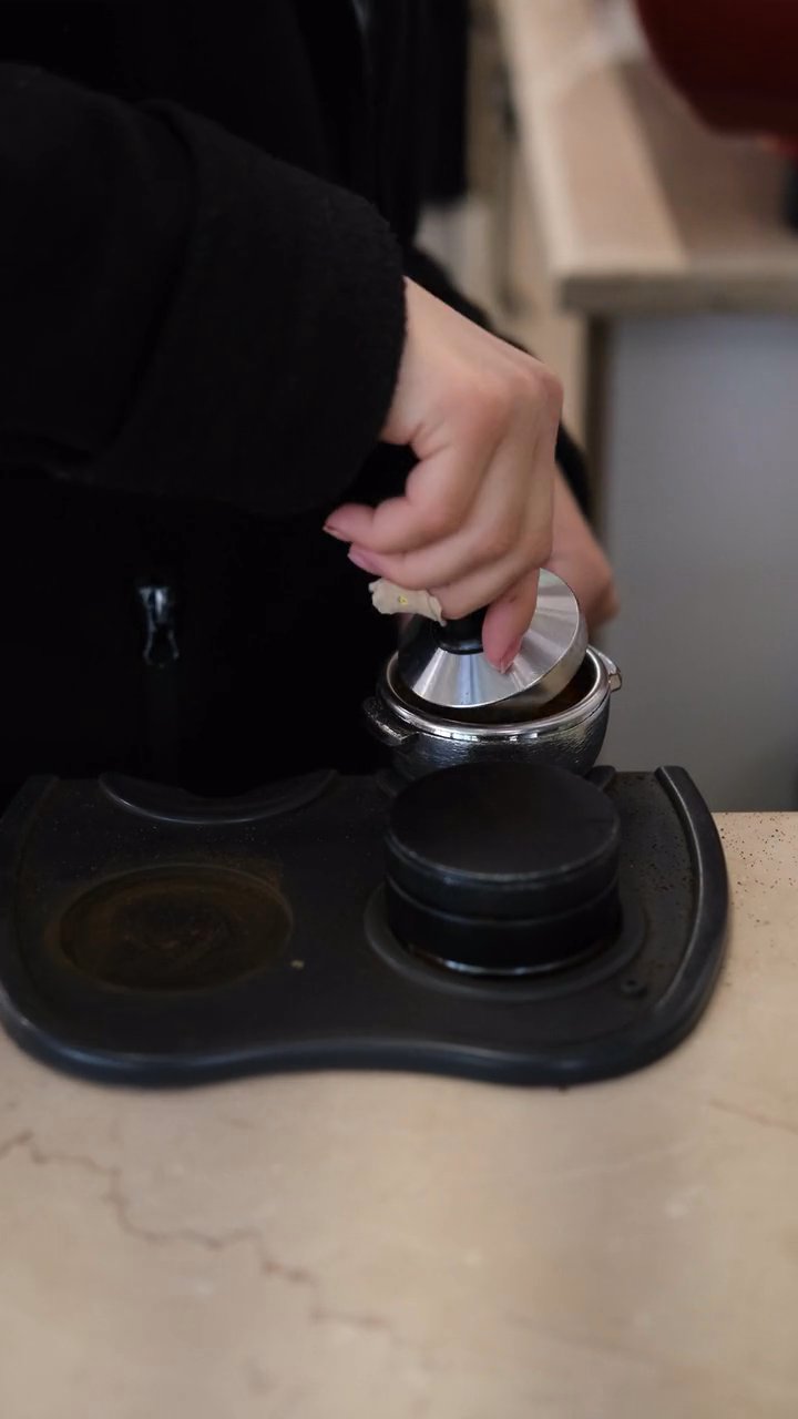send this to your foodie
🎥 Esra Afşar · Pexels
#food #foodie #foodporn #cooking #yummy