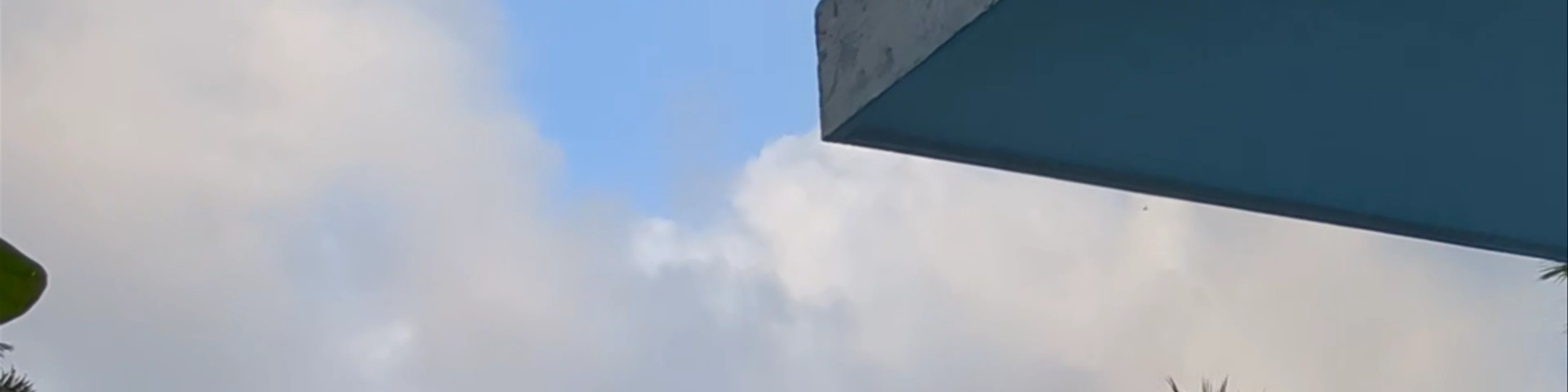 Jetwing Blue