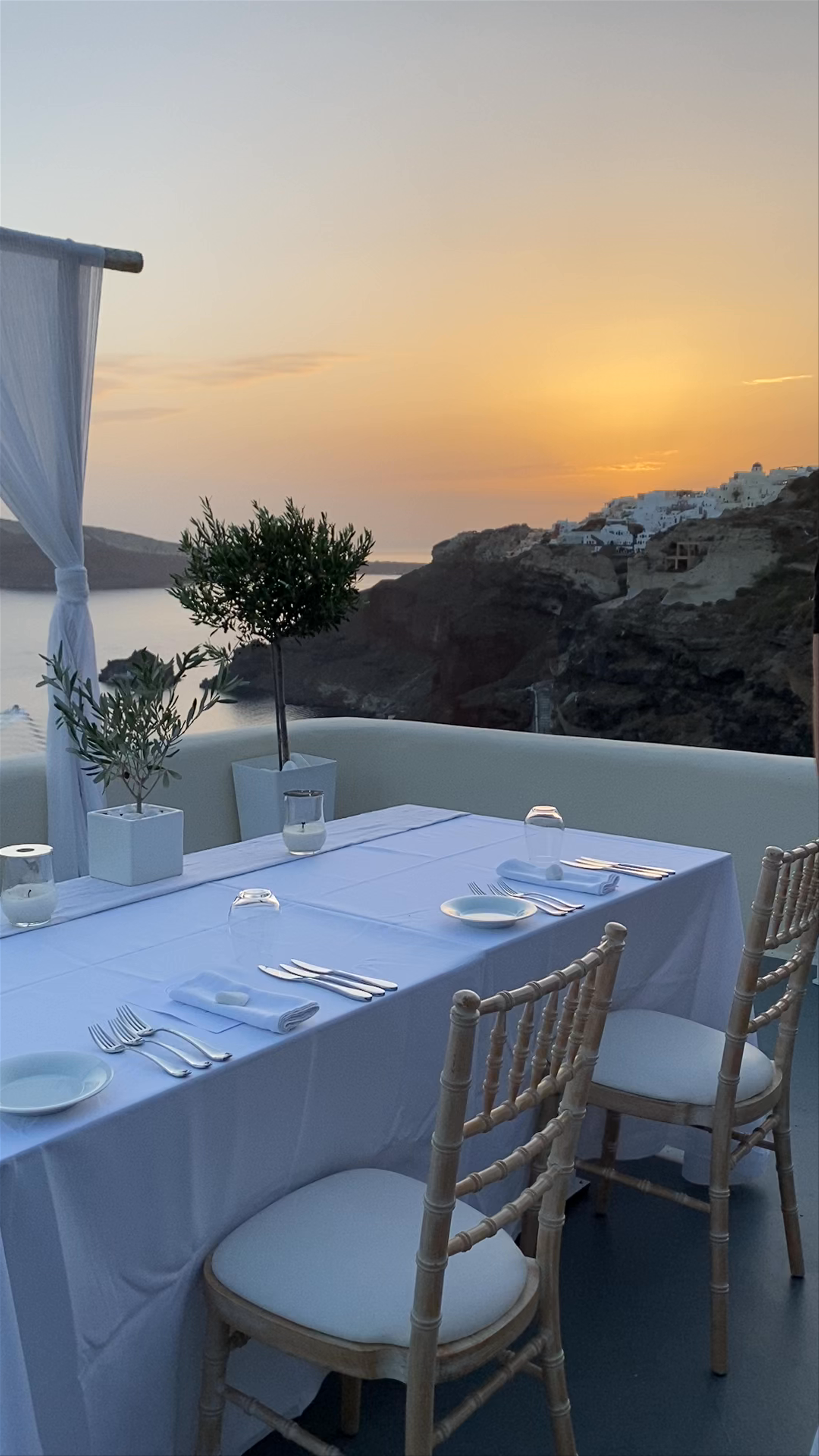 Sunset Dining with Caldera Views at Canaves Oia Suites, Santorini