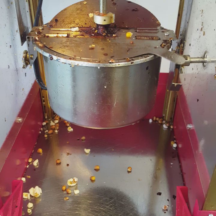 Teapresso Bar - Free popcorn and you get to make it yourself! - Coffee & Tea Near Me - Honolulu, Hawaii