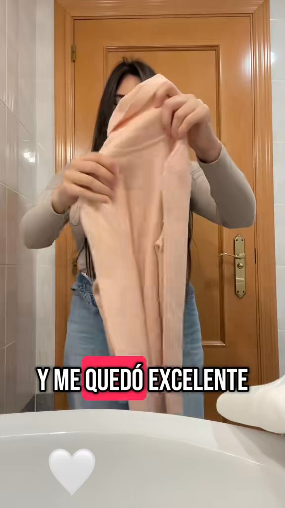 Vídeo UGC 8 de Naomy