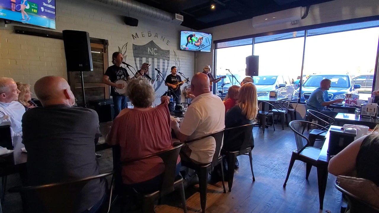 Bright Penny Brewing - Pizza Near Me - Mebane, North Carolina