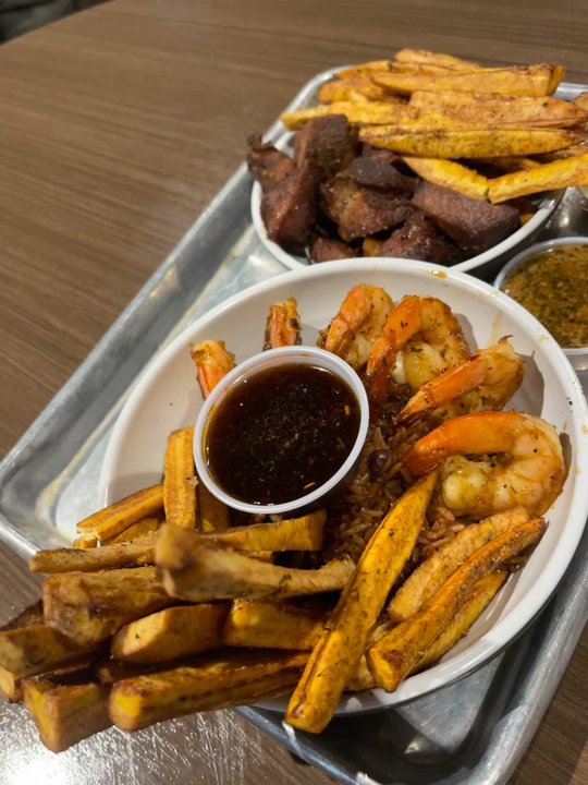 Manjay Restaurant - Caribbean Near Me - Miami, Florida