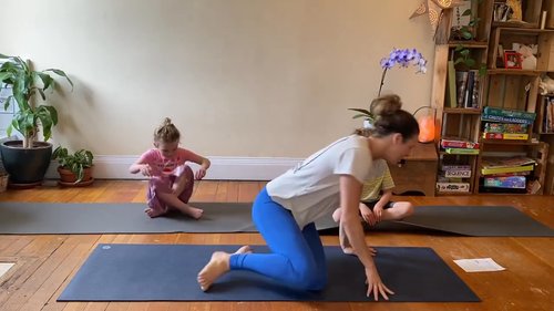 Mini & Me Yoga For Kids: Garden Flow