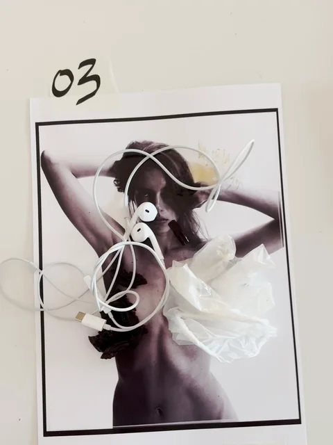 Total Total Magazine - © Artlist