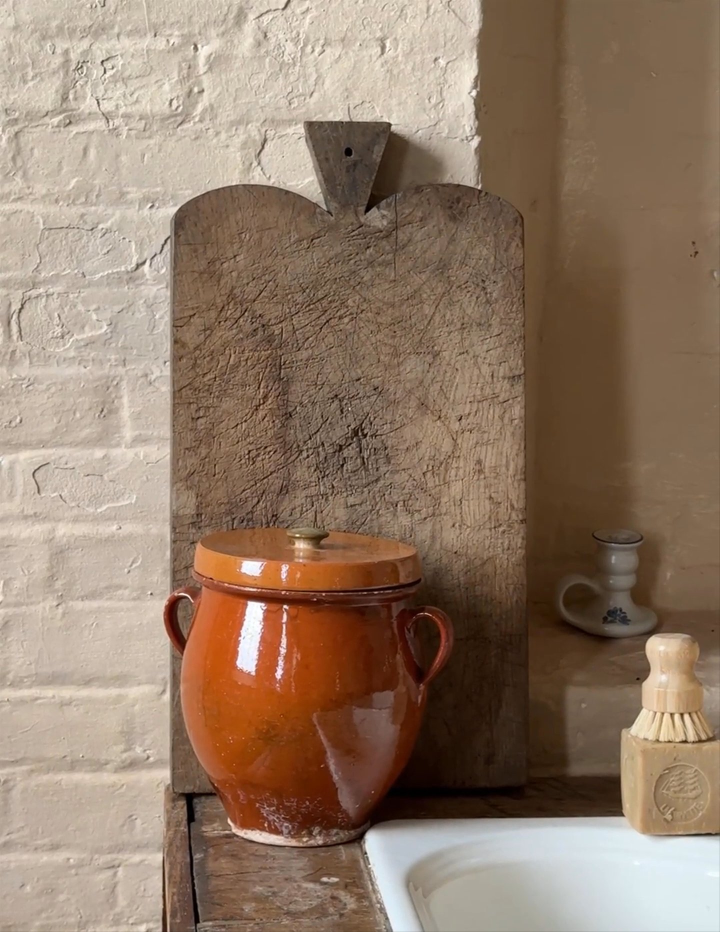L'orange Pot with Lid