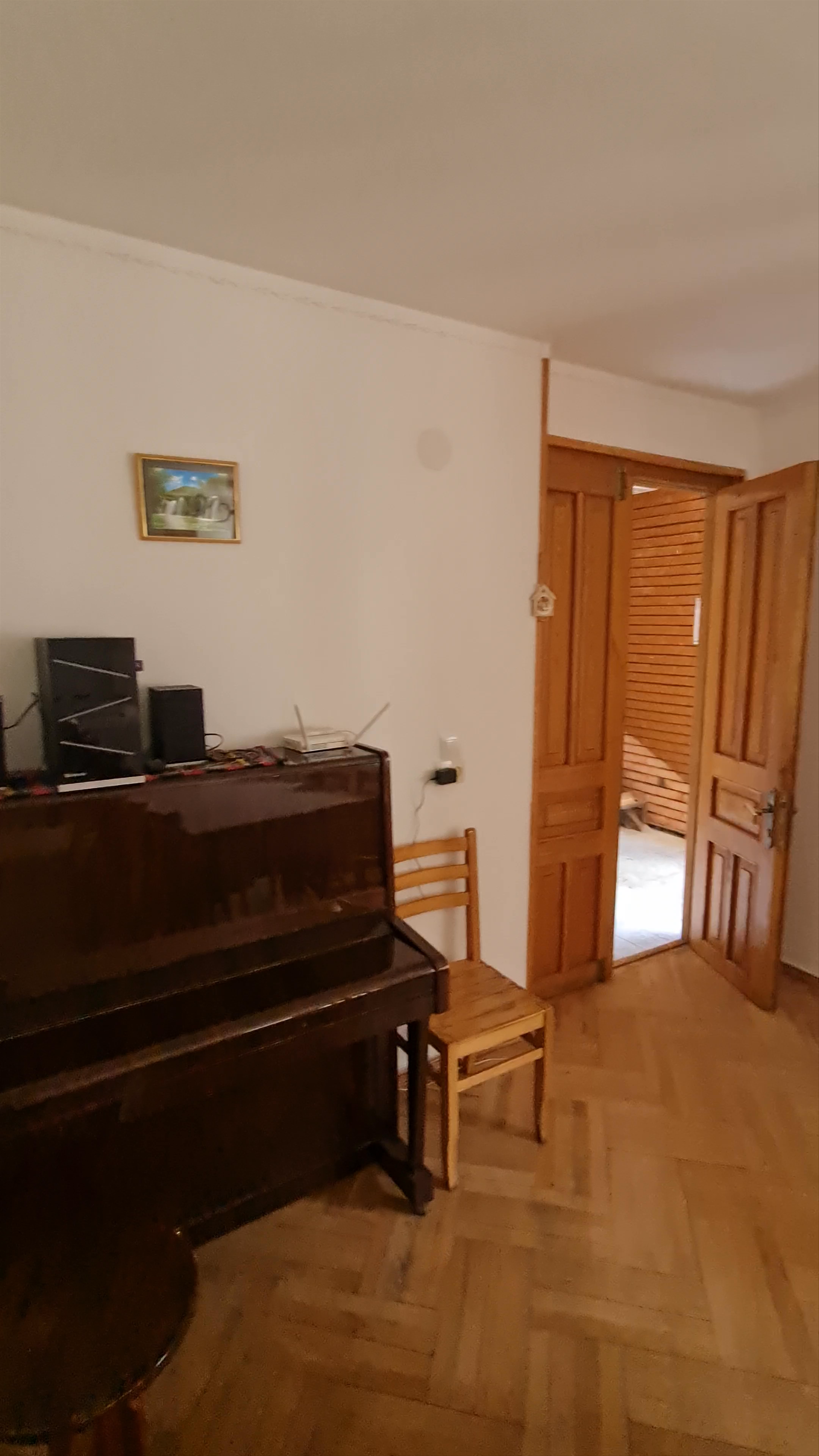 Cozy Communal Space at Nino Guesthouse in Tbilisi