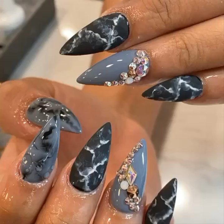 J Nail spa - Nail Salons Near Me - The Bronx, New York