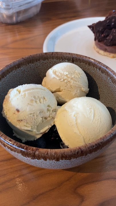 Restaurant 917 - New American Near Me - Carson, California