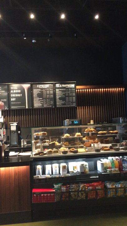Starbucks - Interior - Coffee & Tea Near Me - Flossmoor, Illinois