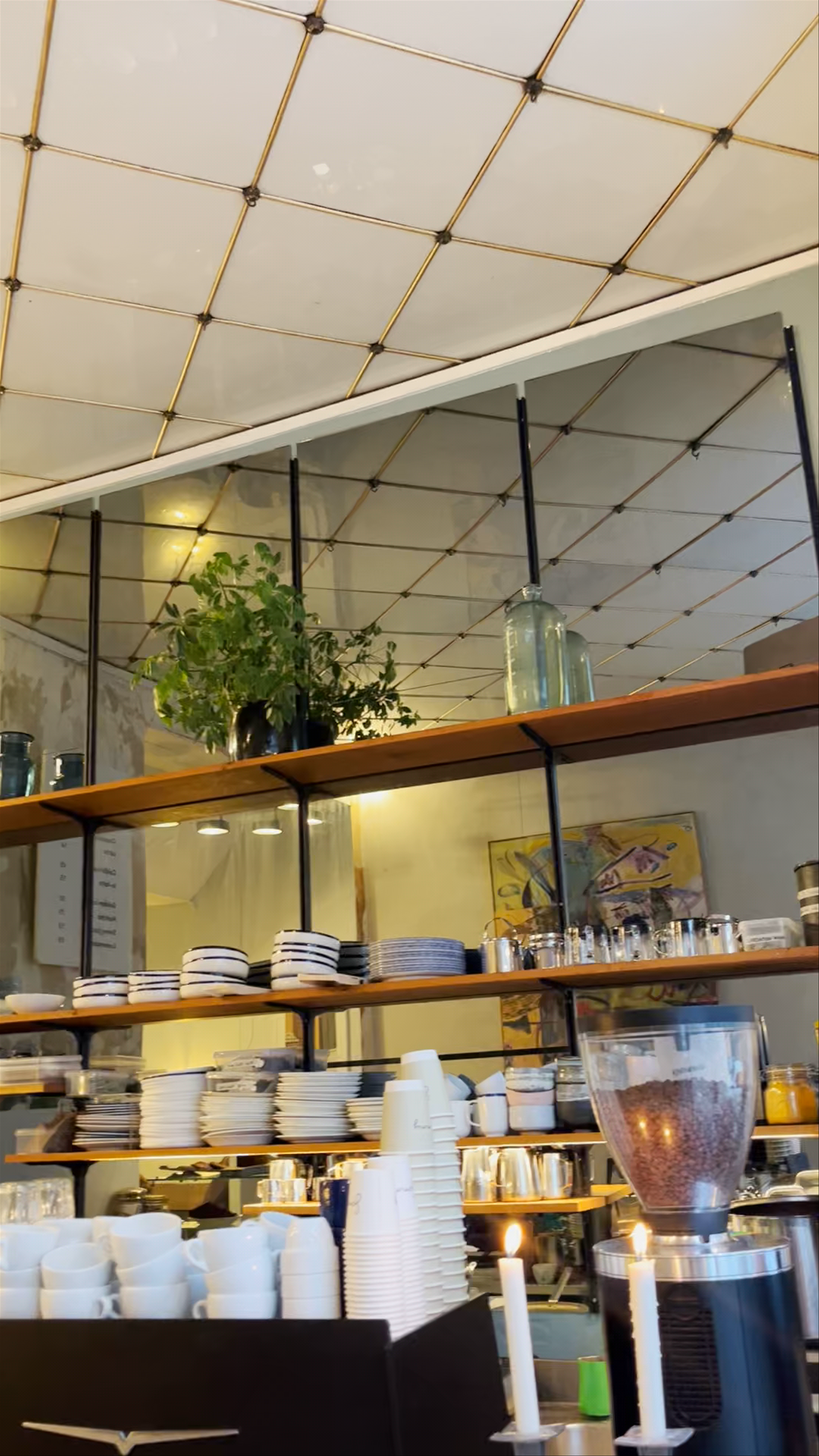 Sonny: Chic Coffee Escape in Copenhagen's Cozy Rådhusstræde