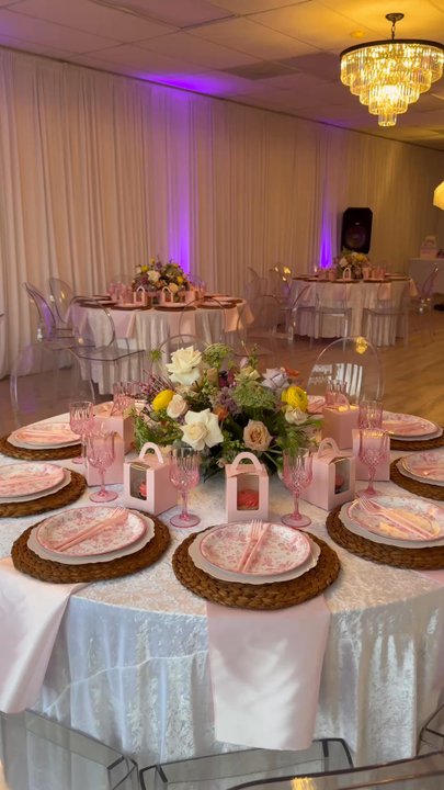 La Dulce Vida on the Blvd - My baby in bloom babyshower! - Venues & Event Spaces Near Me - Lancaster, California