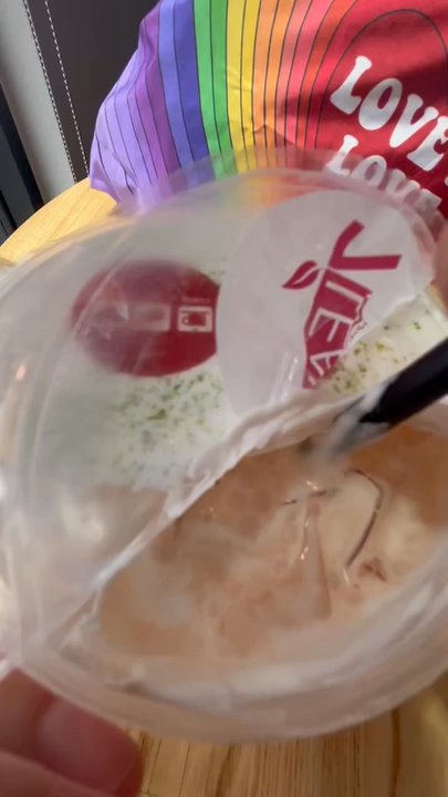 7 Leaves Cafe - #3 video of mixing Sea Cream into my Thai Tea to offset the sweetness! - Coffee & Tea Near Me - Phoenix, Arizona