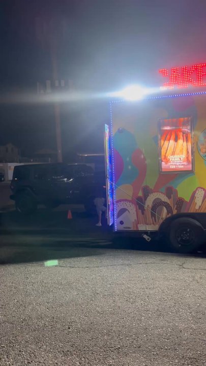 JC Churros - Small but mighty churros funnel cake and plantains truck - Desserts Near Me - La Verne, California