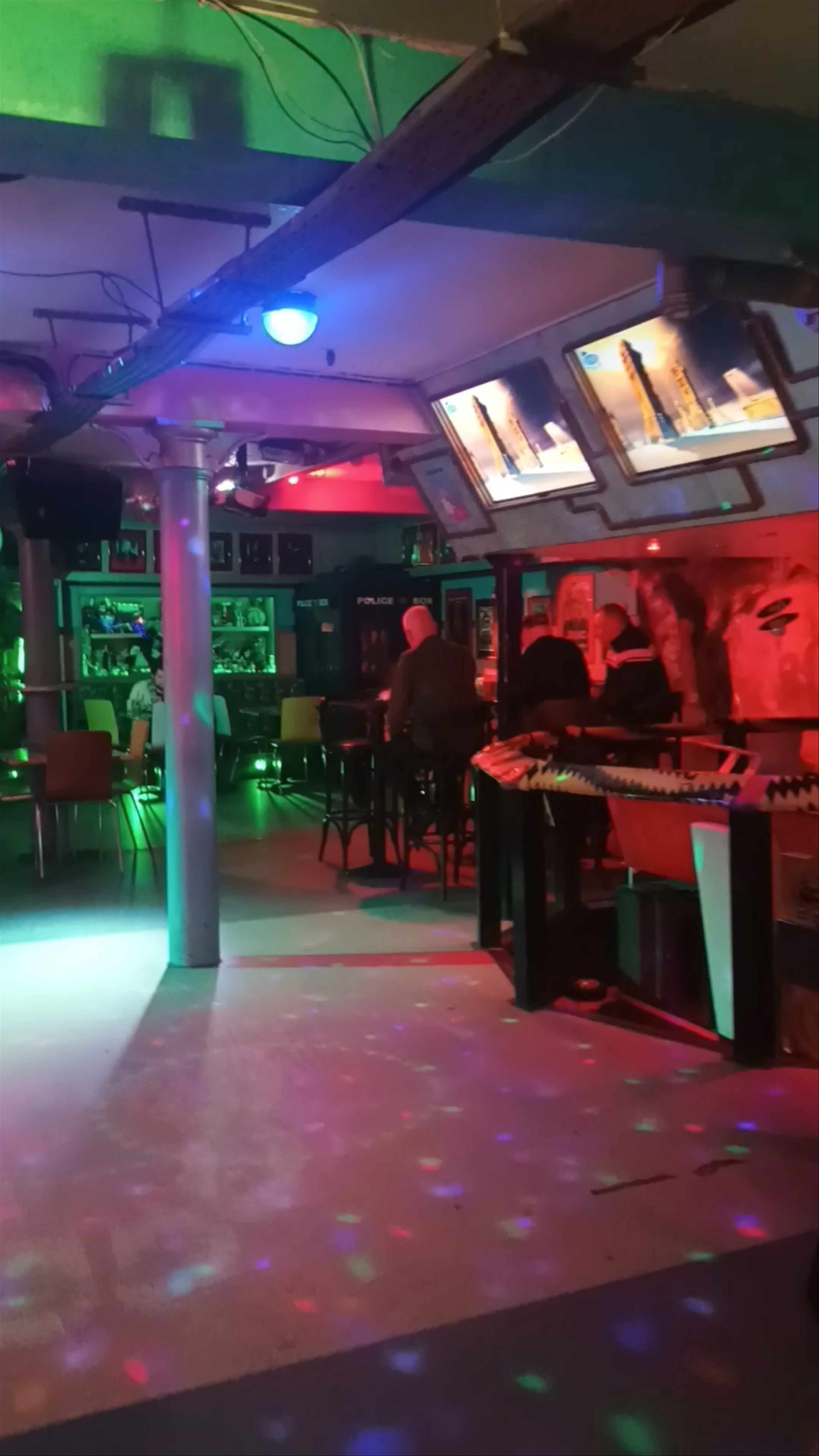 Fab Café Bar