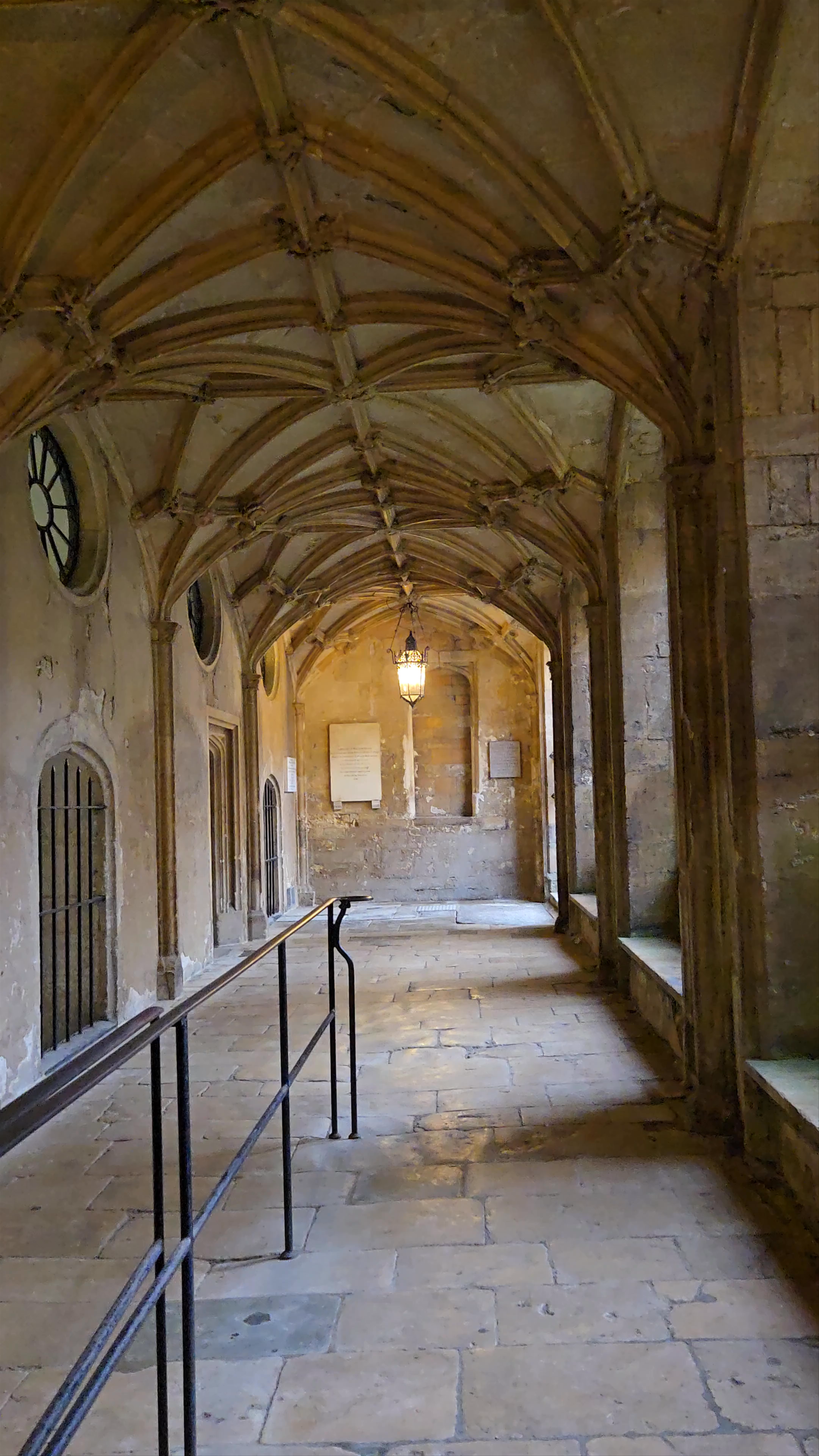 Christ Church Cloisters: Historic Serenity in Oxford