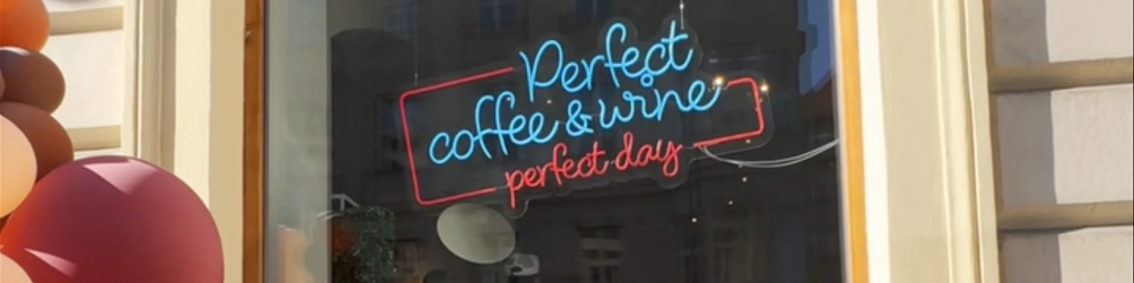 Espresso bar by vinograf