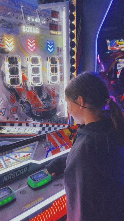 Dave & Buster's Bakersfield - Arcades Near Me - Bakersfield, California