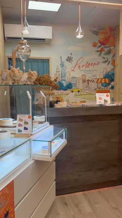 Lamoone - Interior - Bakeries Near Me - New York, New York