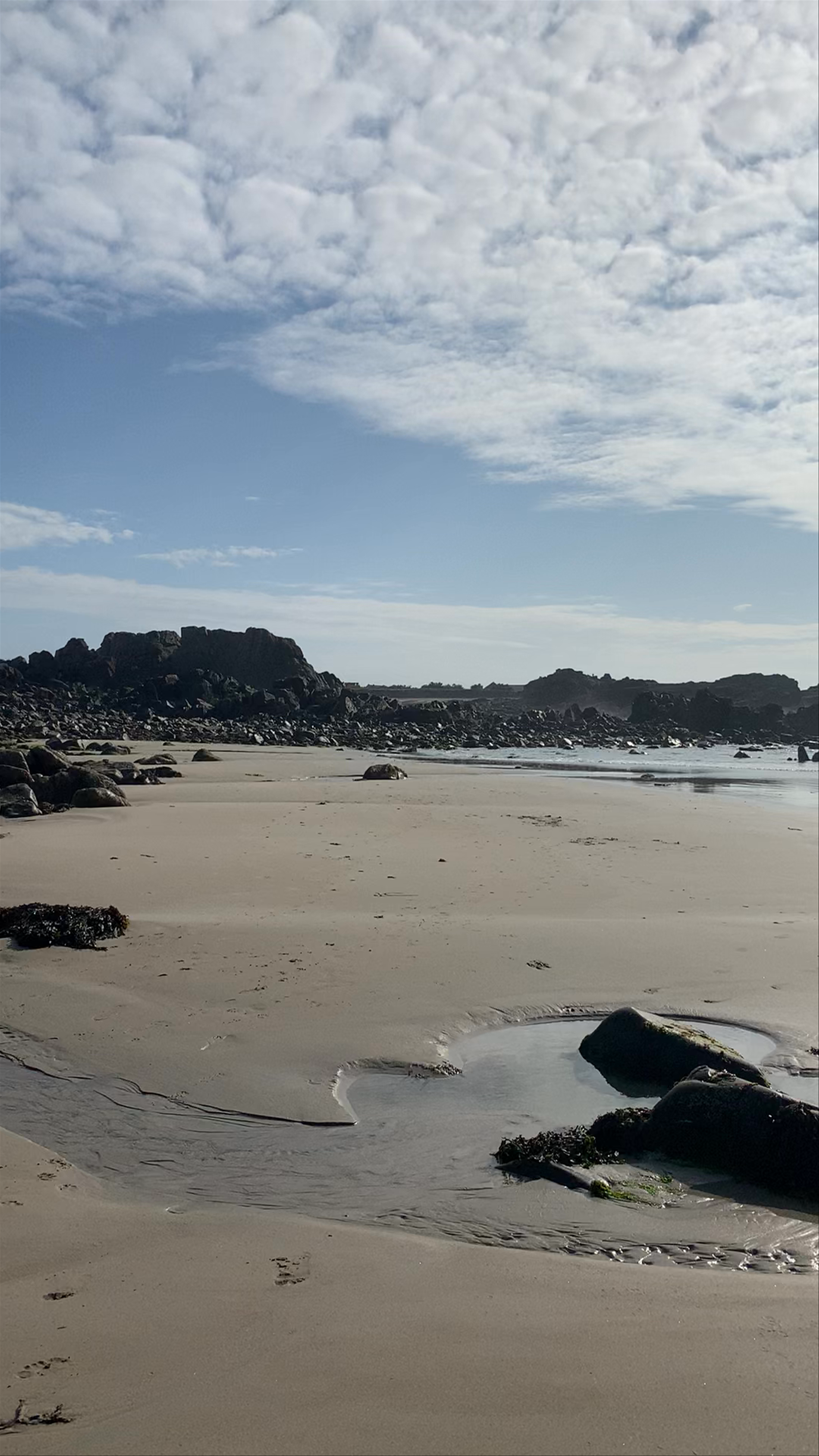 Grandes Rocques Beach
