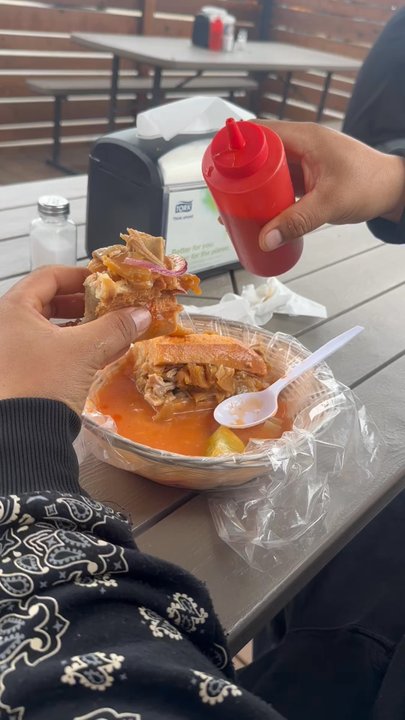 Tortas Ahogadas El Cejarin - Me encantaron - Food Trucks Near Me - Modesto, California