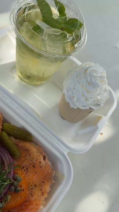 Courage Bagels - Fresh iced mint tea, hot chocolate, hand sliced smoked salmon bagel, and run it through the garden bagel - Bagels Near Me - Los Angeles, California