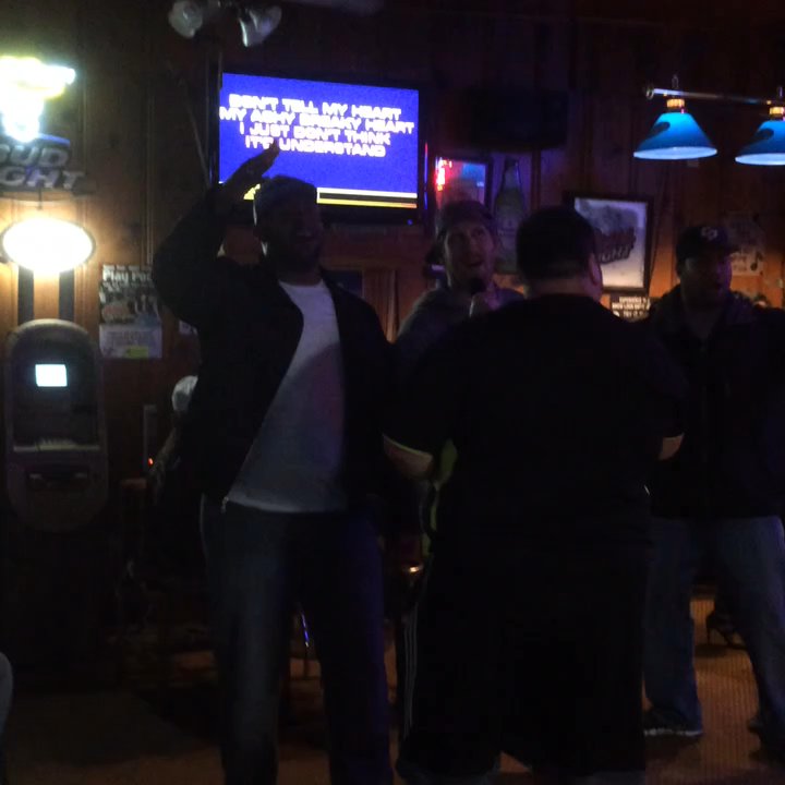 Happy Bar - Fun group of guys & 1just found out he's going to be a daddy - Bars Near Me - Sacramento, California