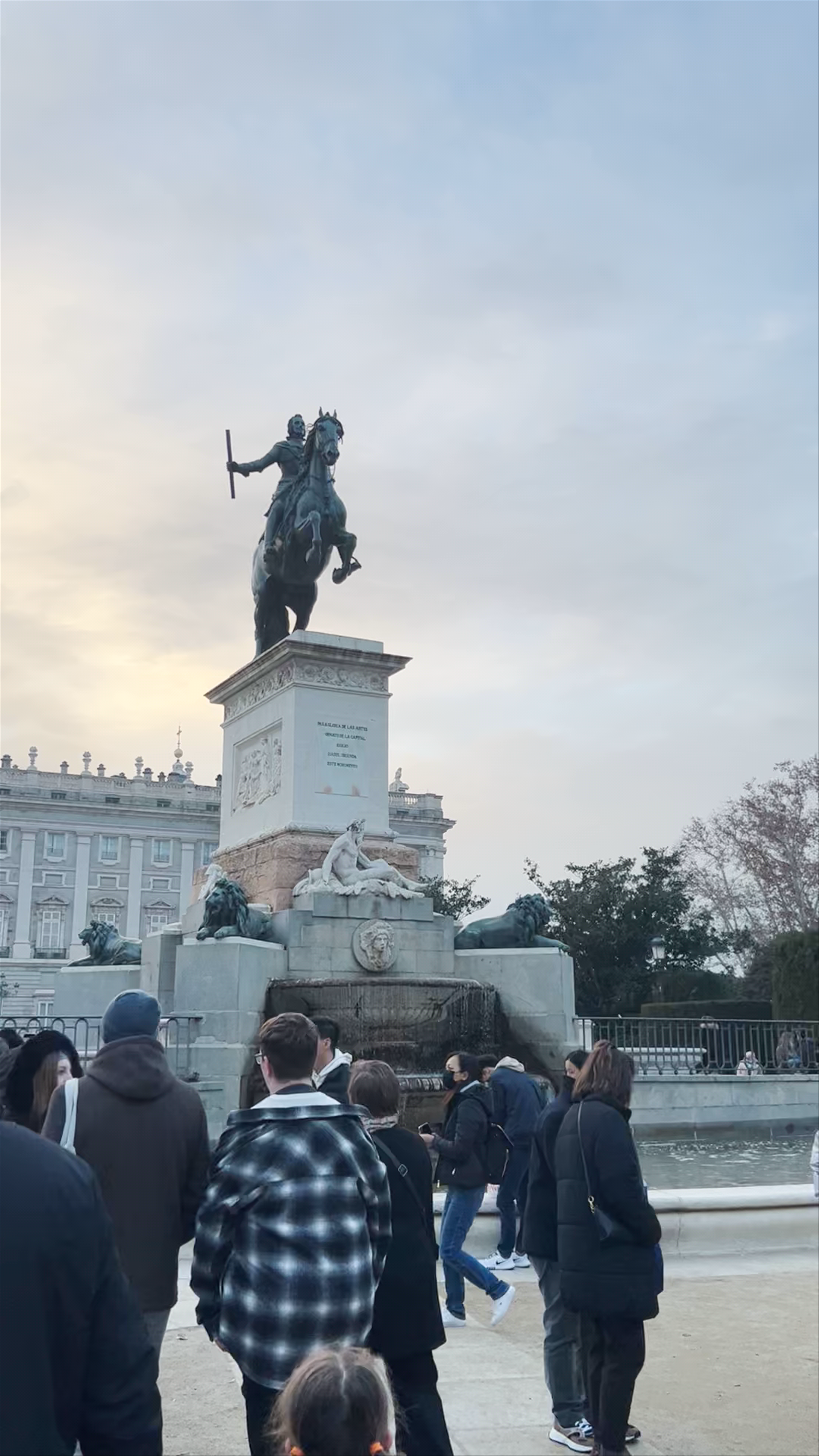 Monumento ecuestre de Felipe IV