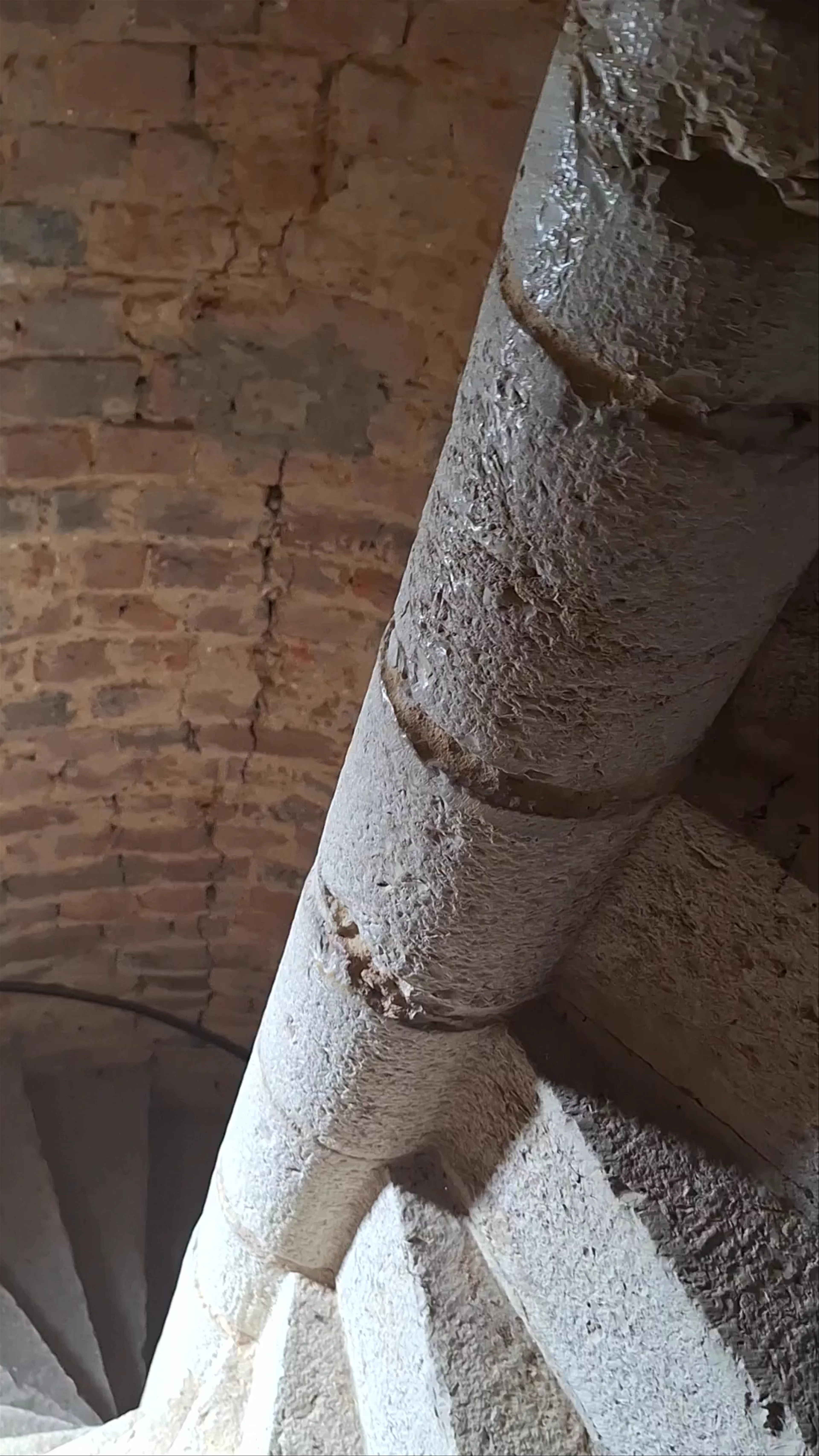 La Tour de briques du Plantay