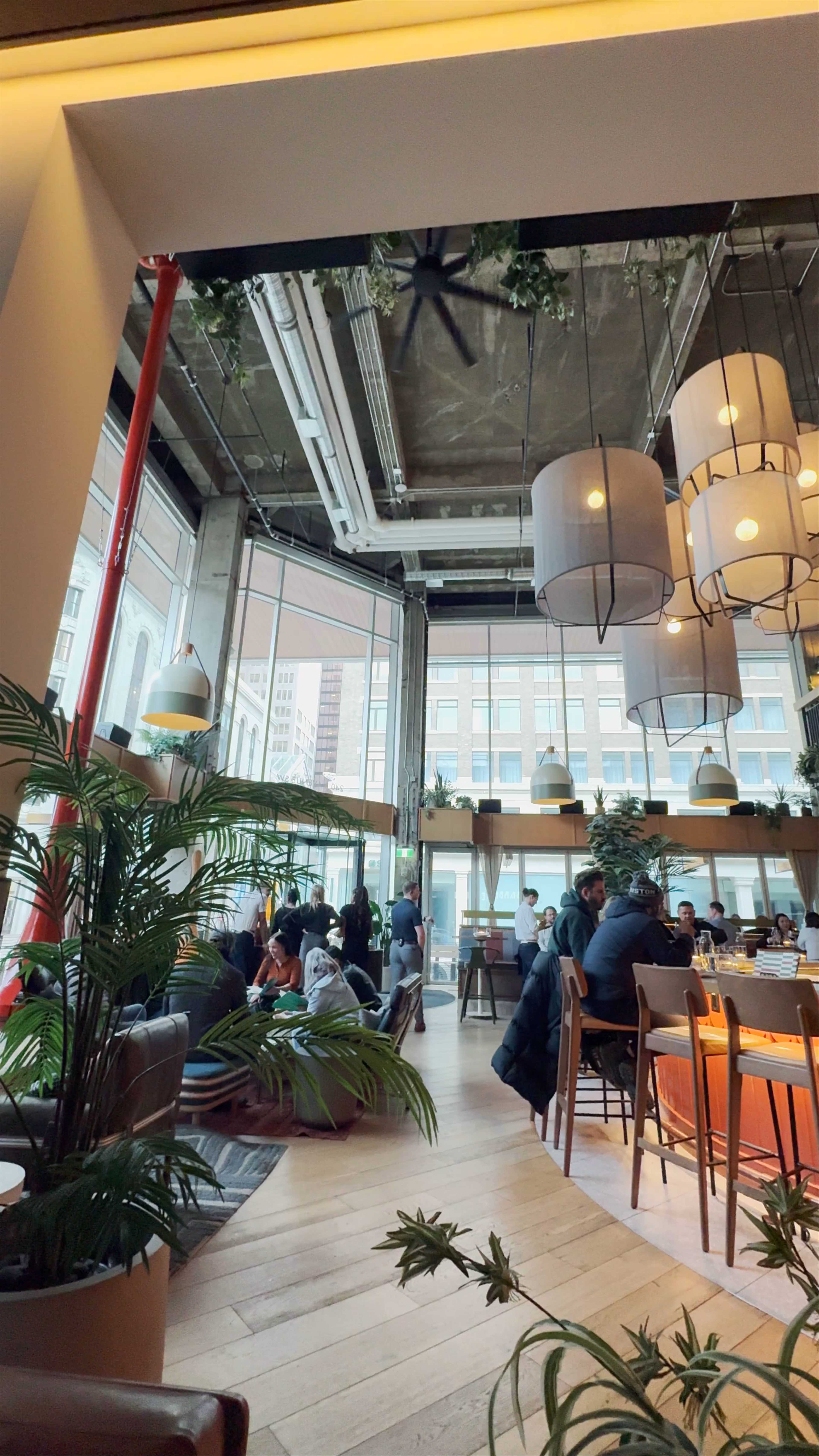 Barbarella Bar: Cozy Urban Vibes in Downtown Calgary