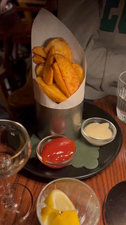 Saksey's - London Fries with Malted Mayo and Ketchup - Cocktail Bars Near Me - Detroit, Michigan