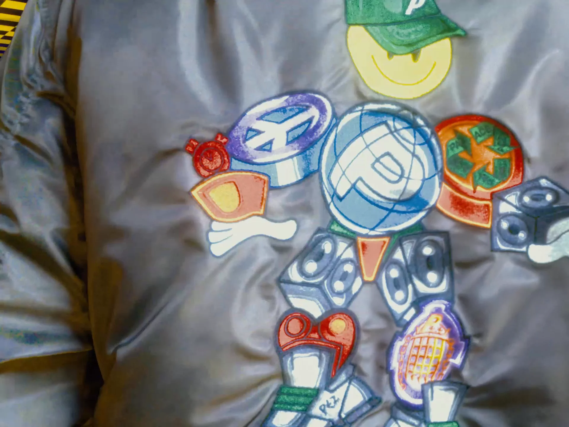 PALACE PEZ | PALACE SKATEBOARDS