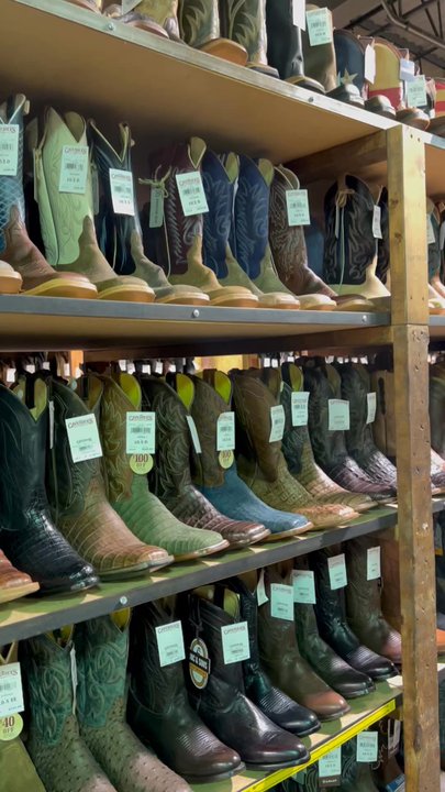 Cavender's Boot City - Men's Clothing Near Me - Dallas, Texas