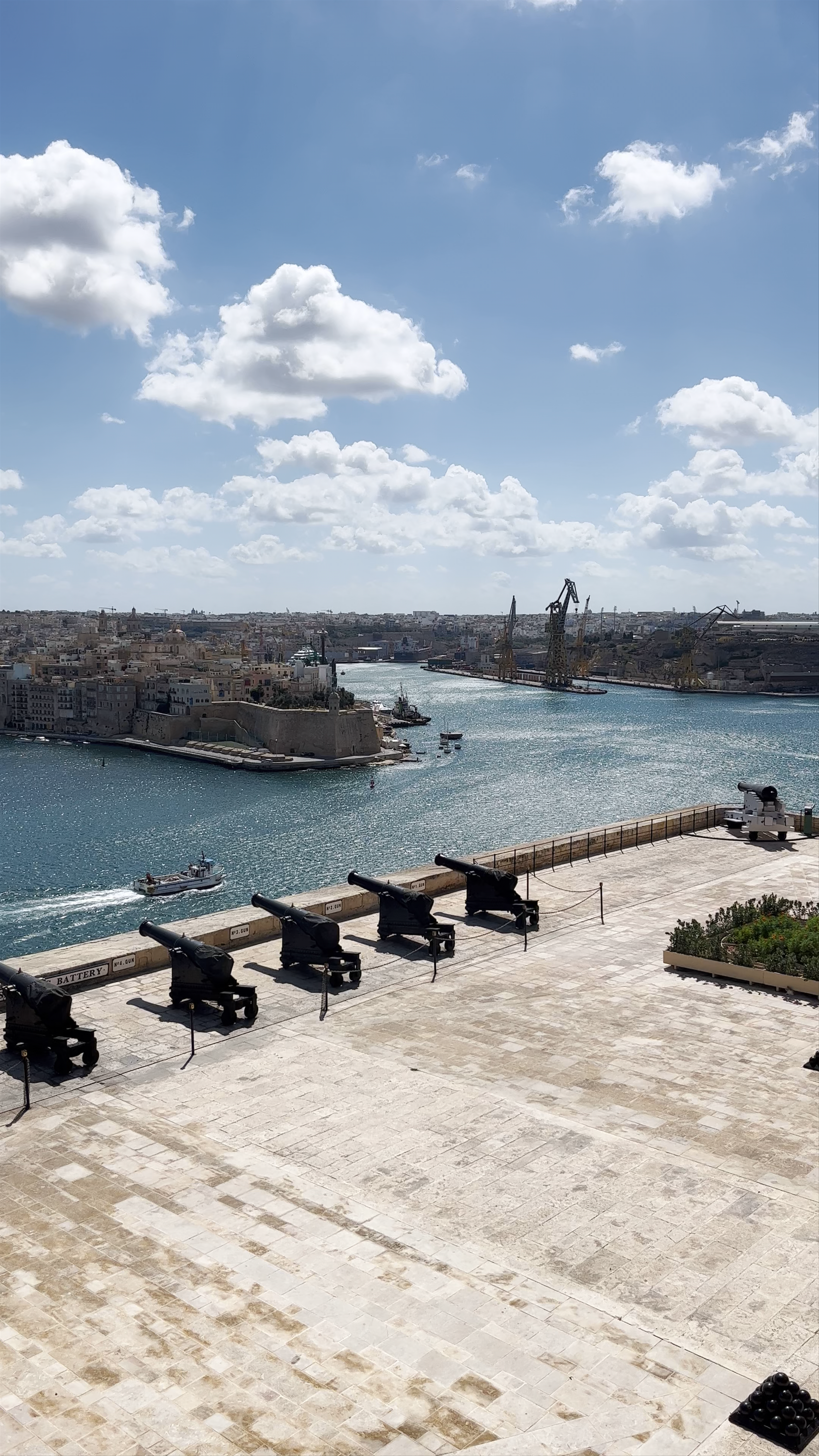 Upper Barrakka Gardens