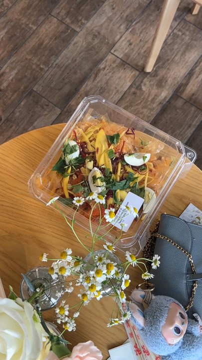 Gotcha Tea - Rice paper salad - Bubble Tea Near Me - San Diego, California