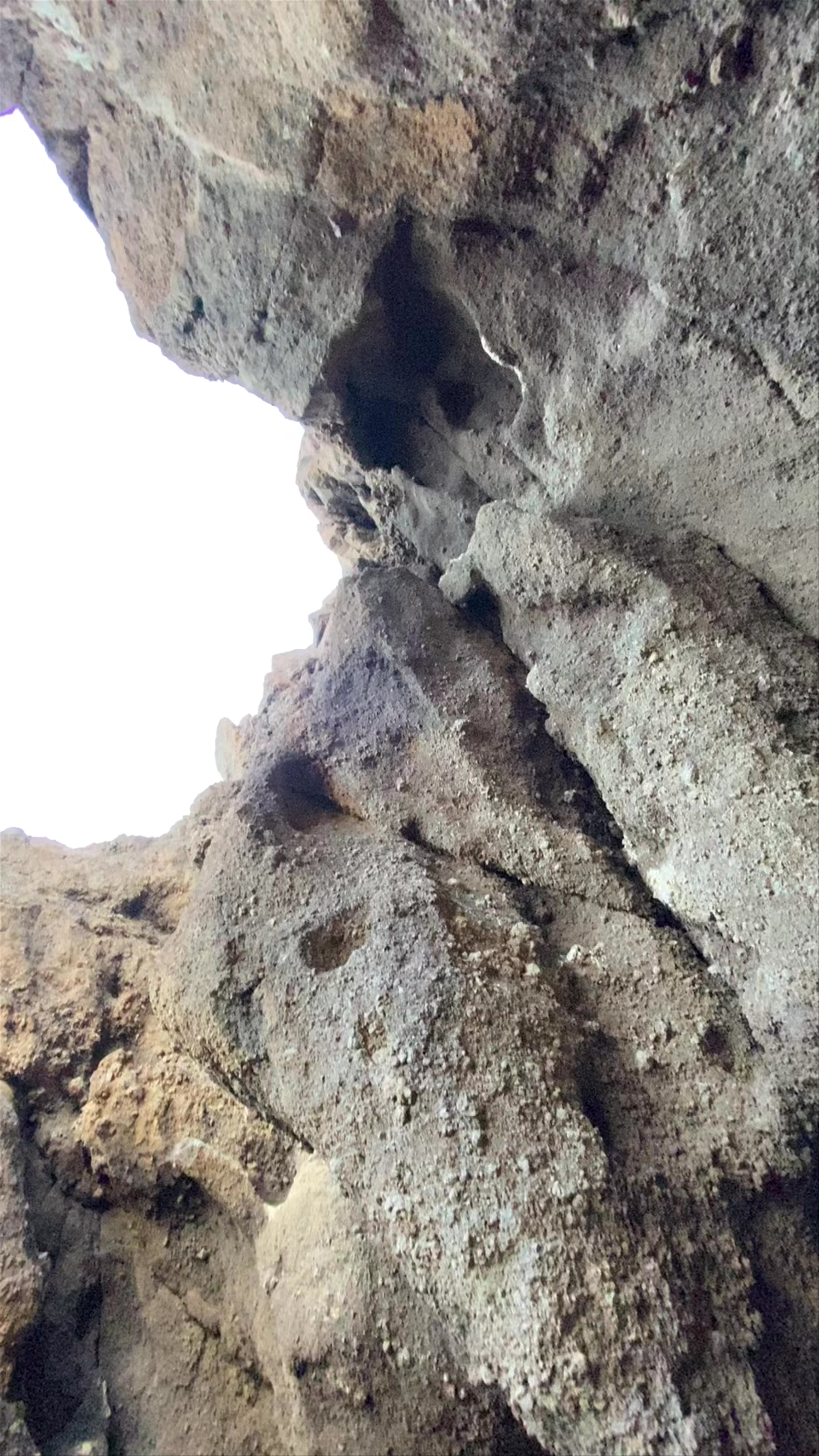 Cueva de Cuatro Puertas
