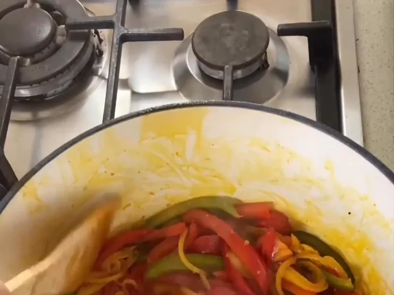 Fish stew recipe - Crumble cookware