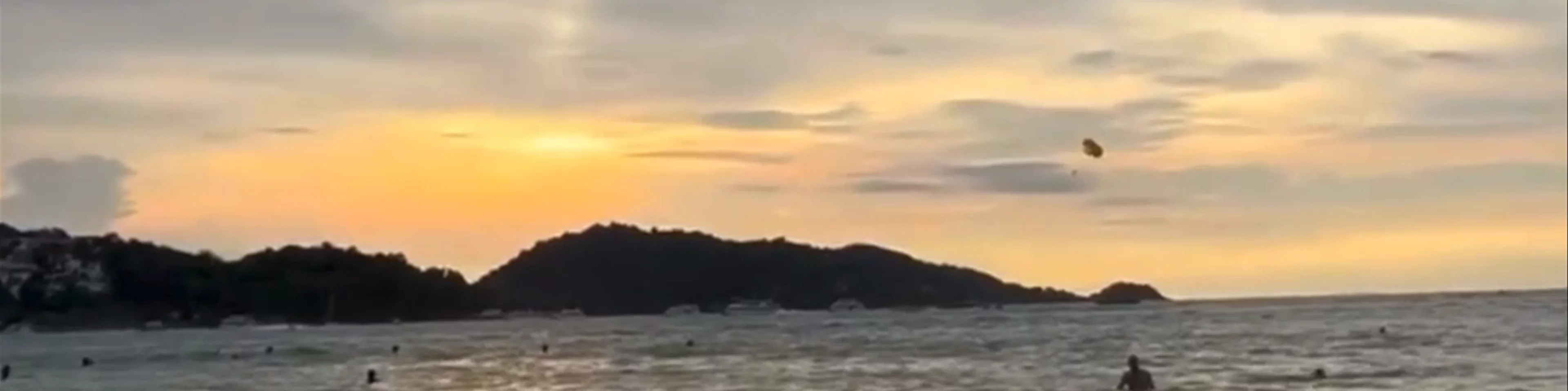 Nai Han Beach
