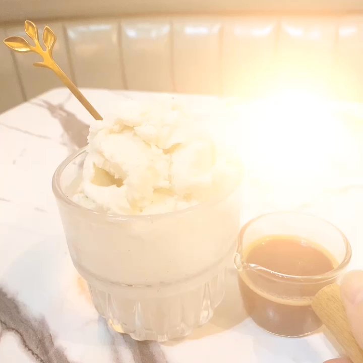 Waffleland Cafe - Affogato - Waffles Near Me - Vancouver, British Columbia