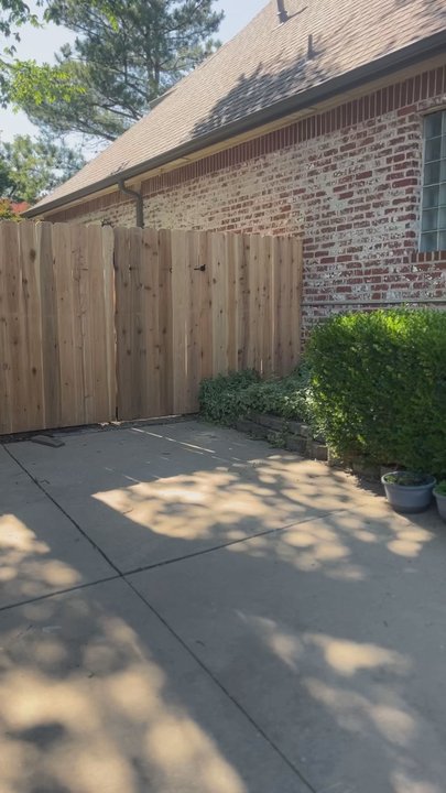 Horns Down Land Services - Fences & Gates Near Me