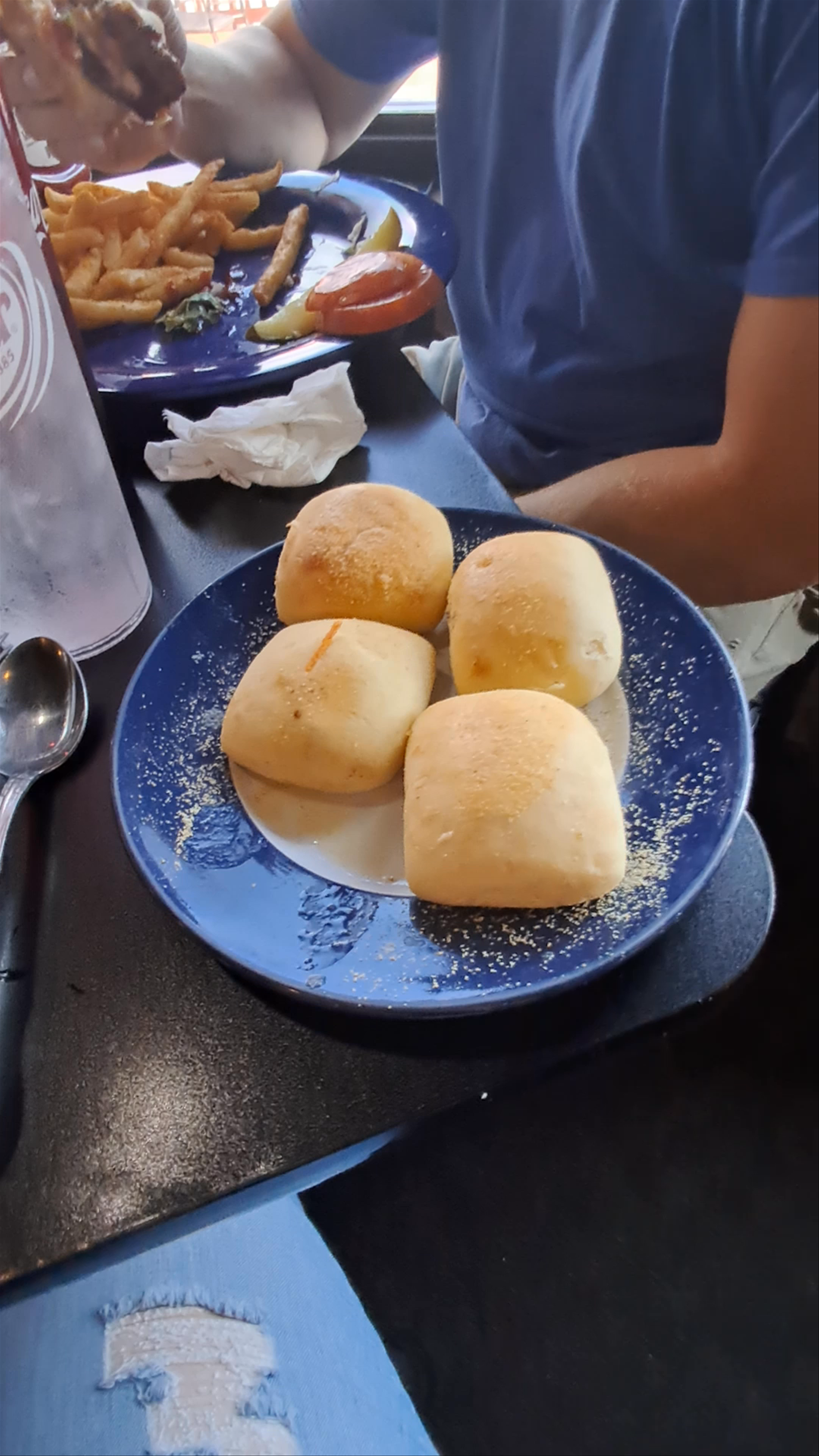 Zois Harbor Lights Restaurant