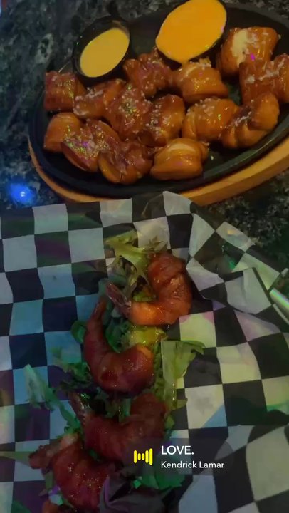 Alisha’s 5 Star Dive Bar - Dive Bars Near Me - Williamstown, New Jersey