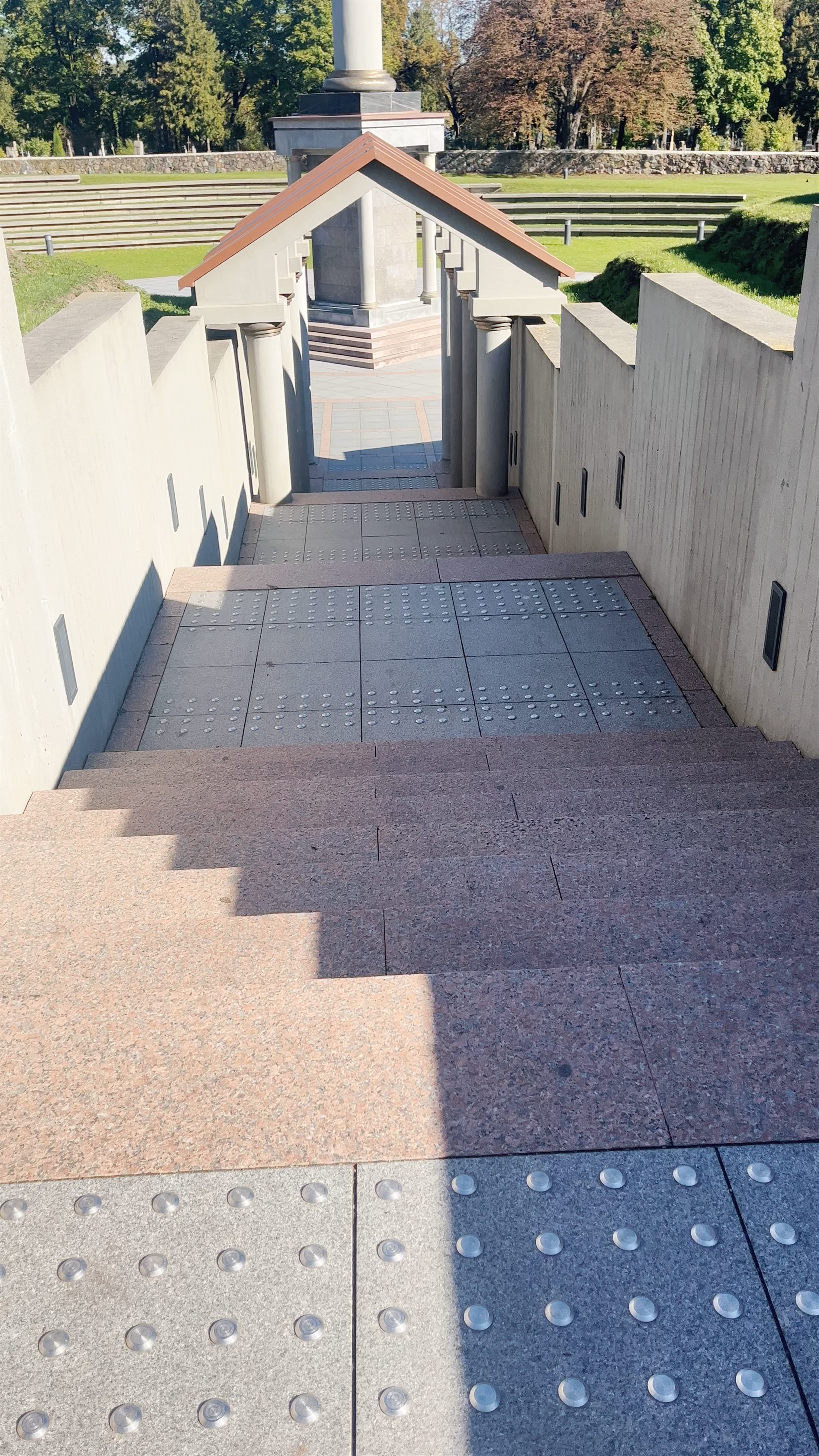 Sundial Square